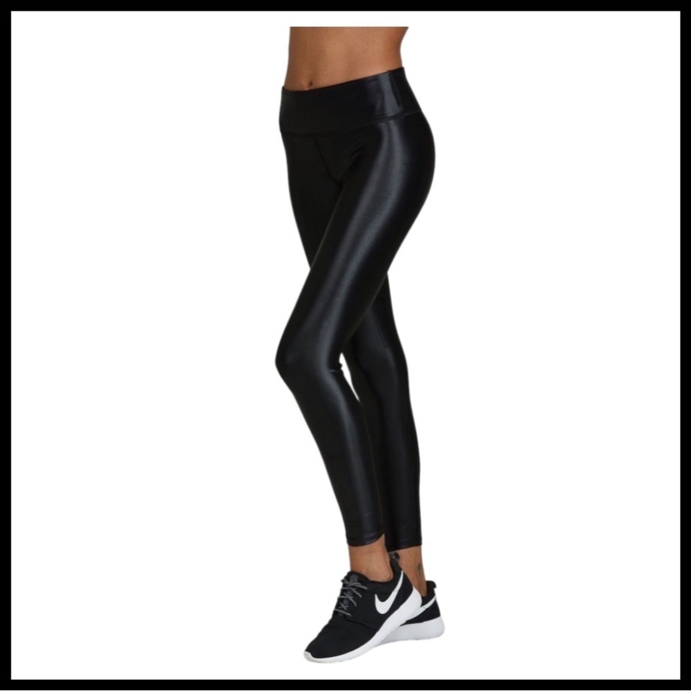 NOLI NWOT Liquid Legging Black Gloss